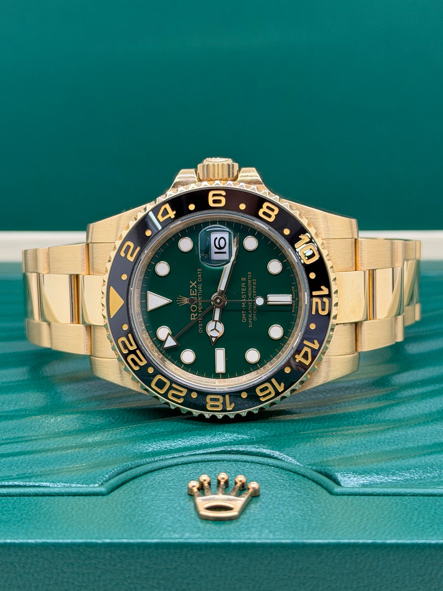 Rolex GMT-Master II - 18Kt Yellow Gold- Green Dial - Ref 116718LN - Year 2018