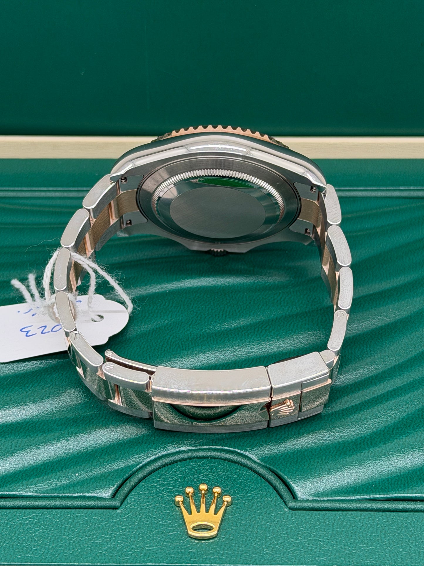 Rolex Yacht-Master 40 - 18Kt Rose Gold & Steel - Black Dial- Ref 126621 - Year 2023