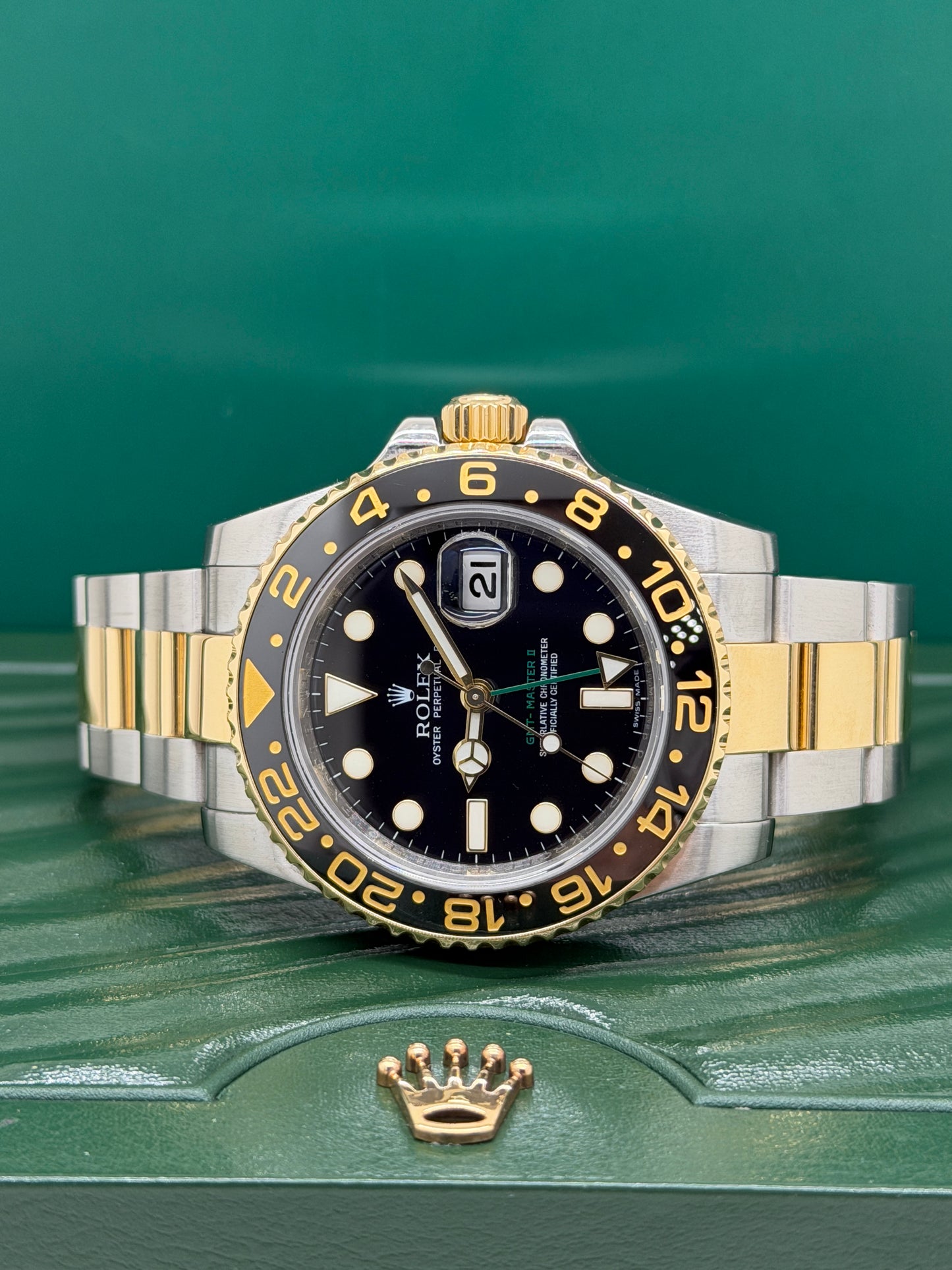 Rolex GMT-Master II - 18Kt Yellow Gold & Steel - Ref 116713LN - Year 2008