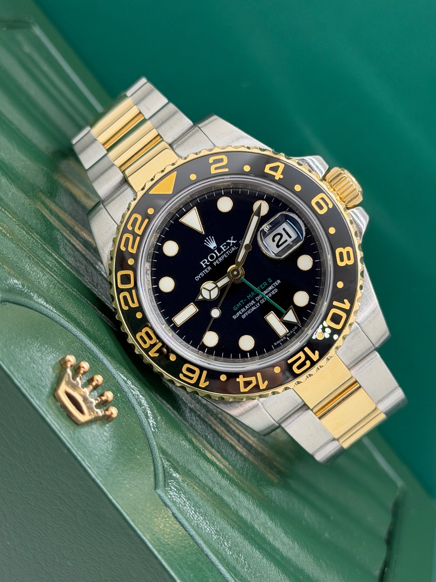 Rolex GMT-Master II - 18Kt Yellow Gold & Steel - Ref 116713LN - Year 2008