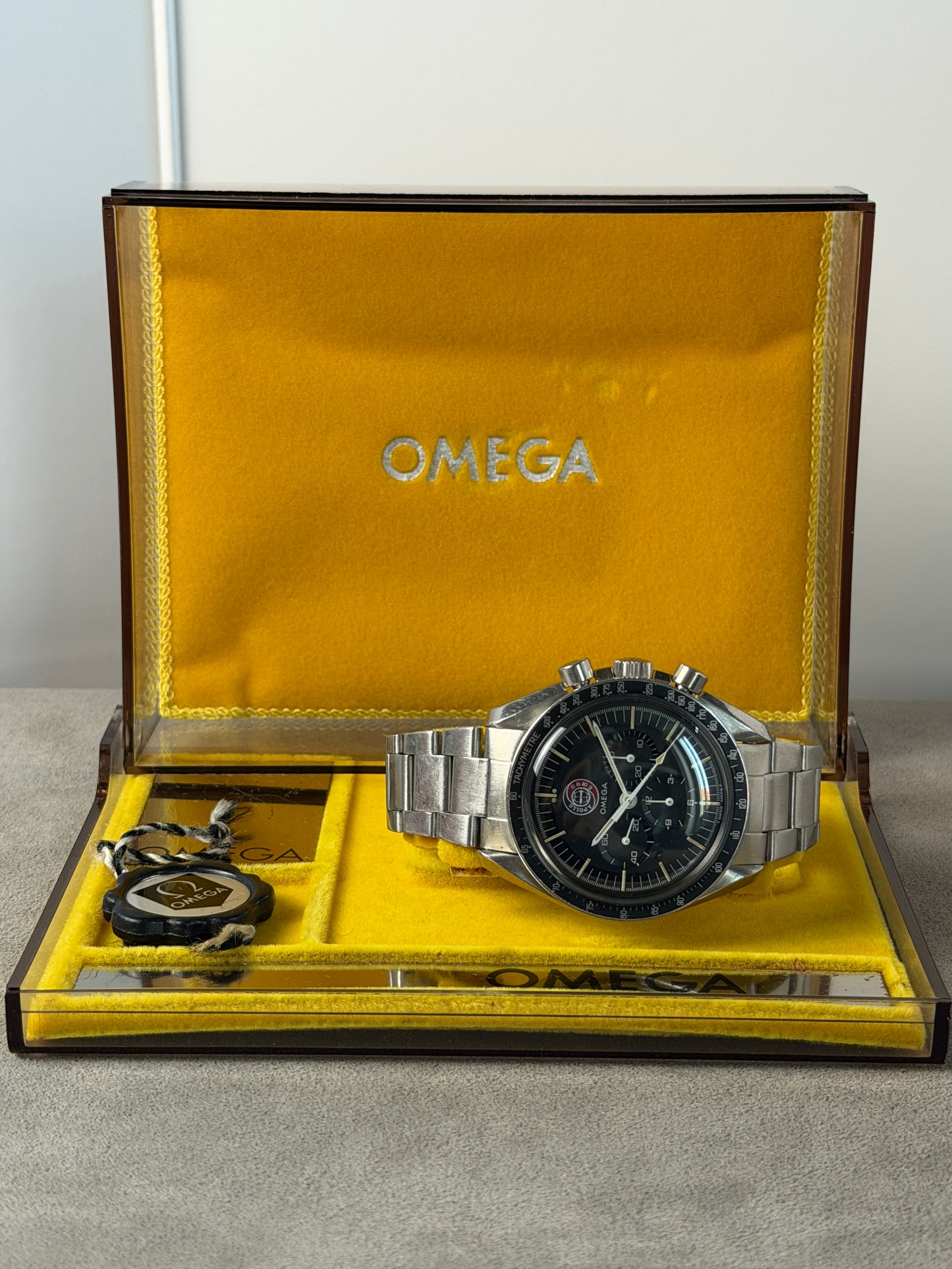Omega Speedmaster Professional Moonwatch Apollo - Soyuz - Limited Edition Ita 500pz Ref. ST145.022 - Year 1976 - Omega Extract From The Archives